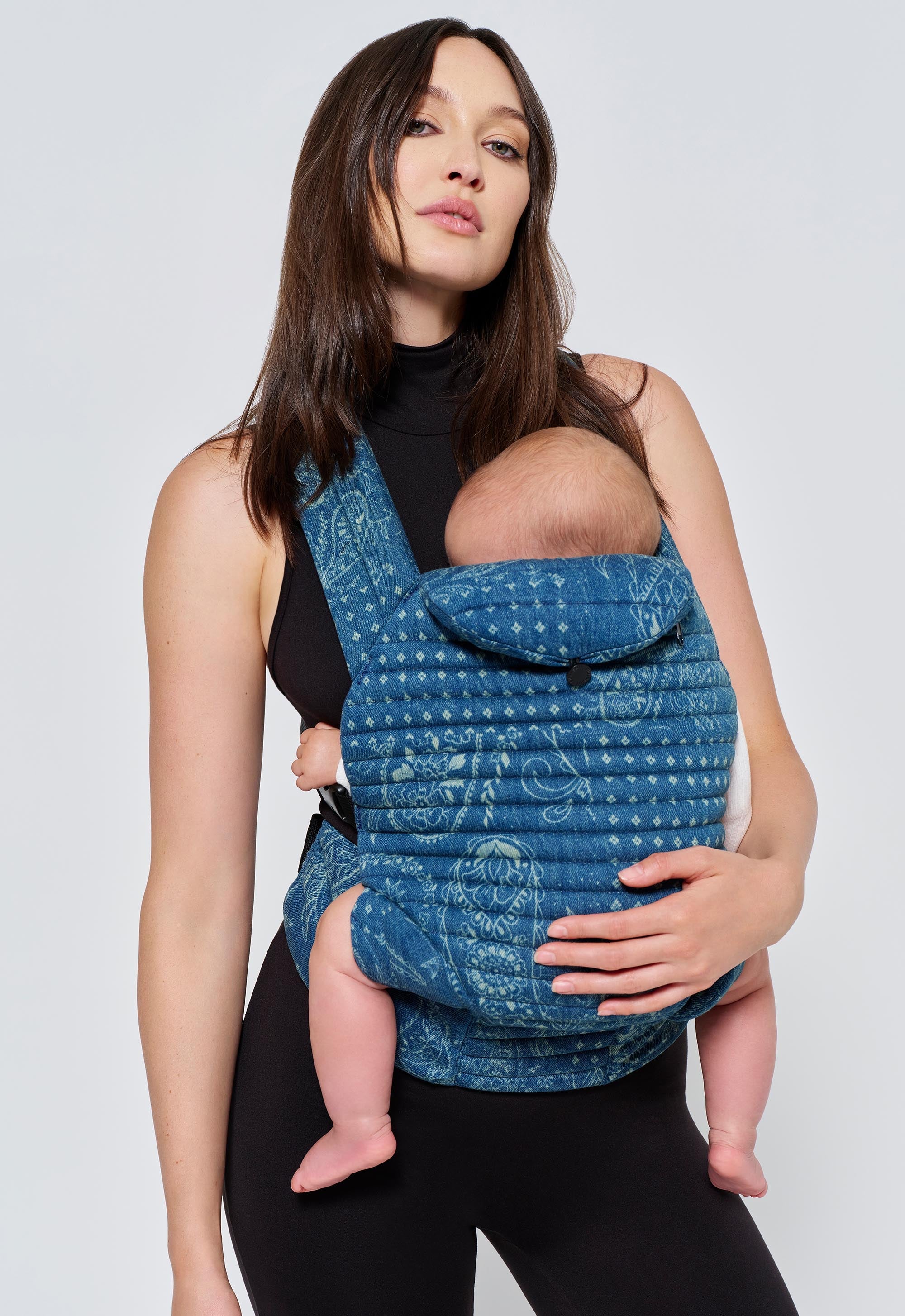 Bumpsuit x Spell Armadillo Baby Carrier - Image 4