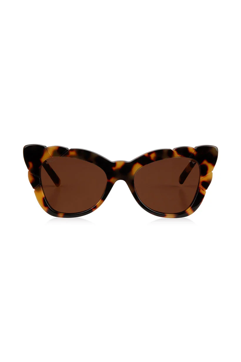 Marilyn with Solid Brown Lens - Image 5
